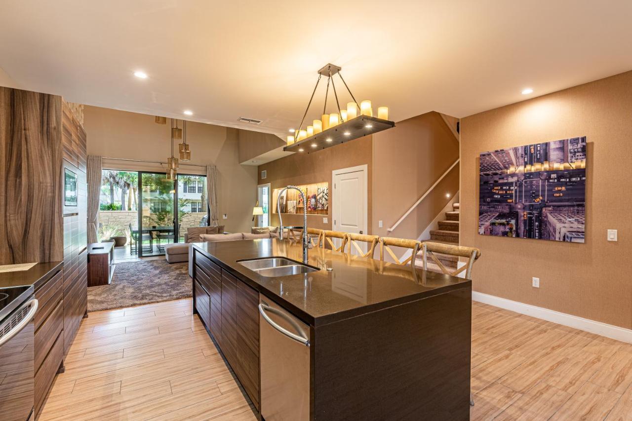 Promo - In Gated Community - 12min To * Orlando